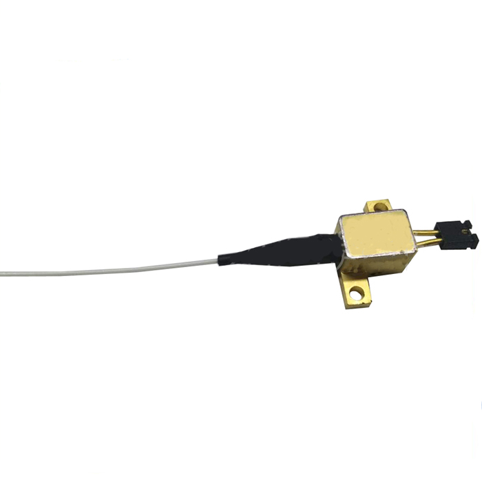 2-Pin 808nm 8W IR Laser Alto Voltaje Láser de fibra acopladaDiode Module